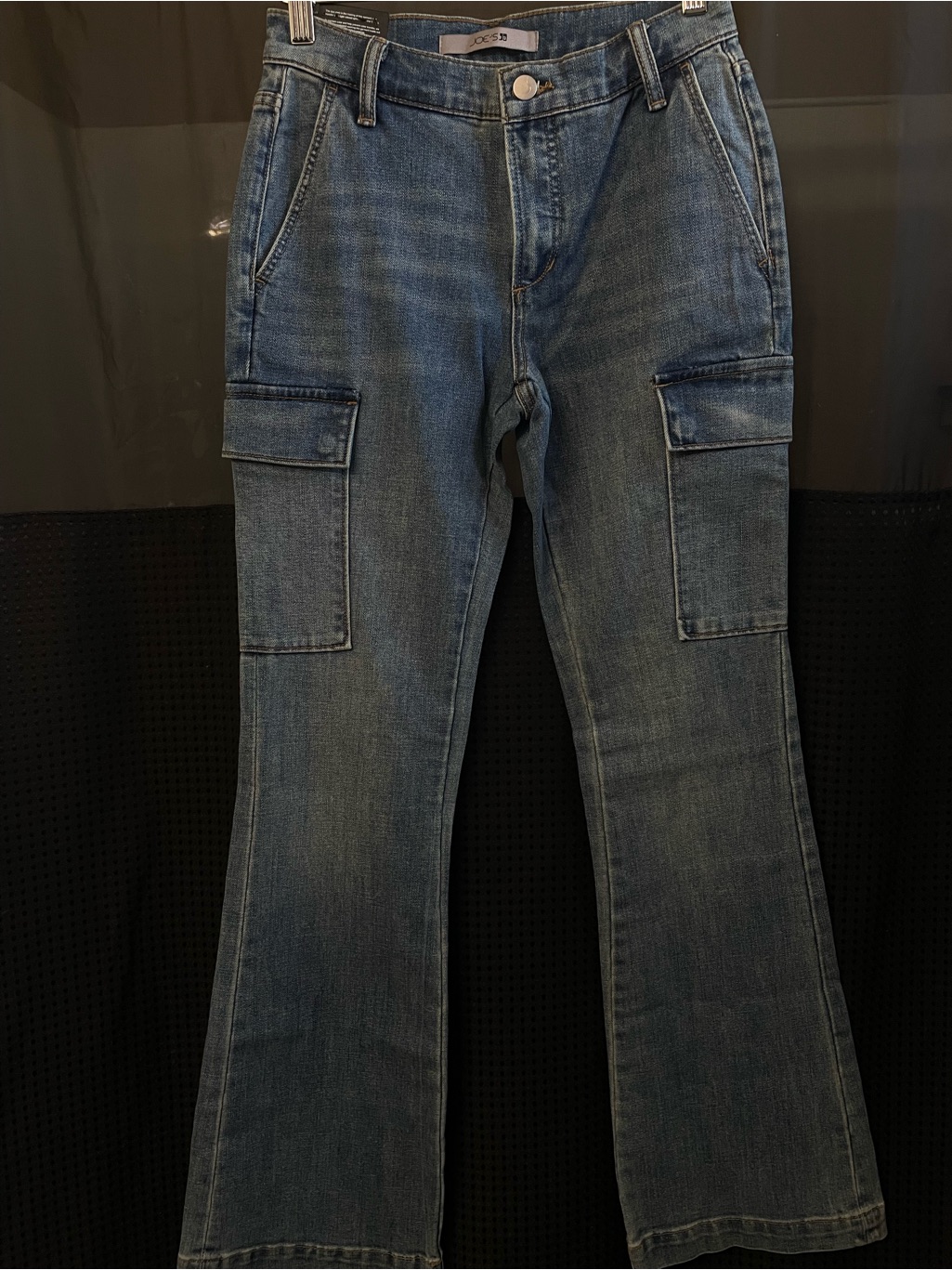 Women’s Blue Cargo Jeans - Classic Mid Wash